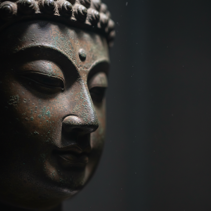 Lecture du Visage Feng Shui et Votre Nez : Un Nez Plus Grand Est-il Vraiment un Signe de Richesse ?