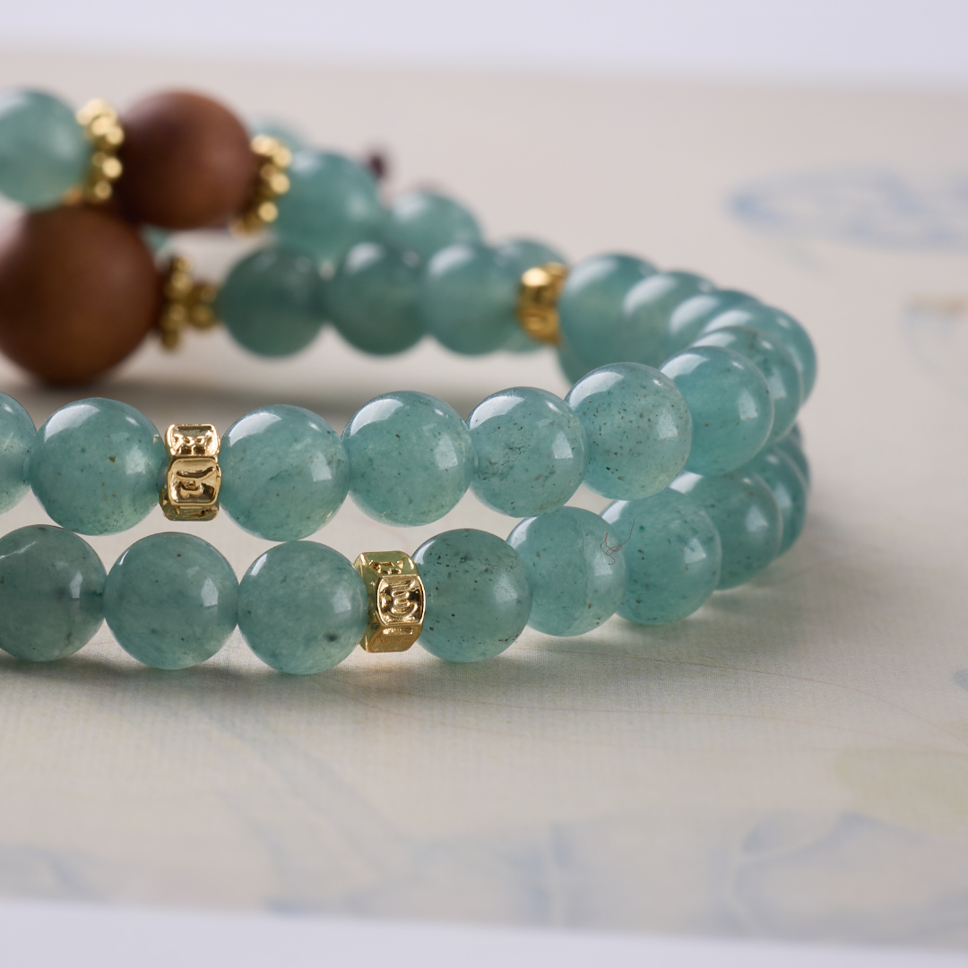 Zen Cyan Chalcedony & Sandalwood Bracelet