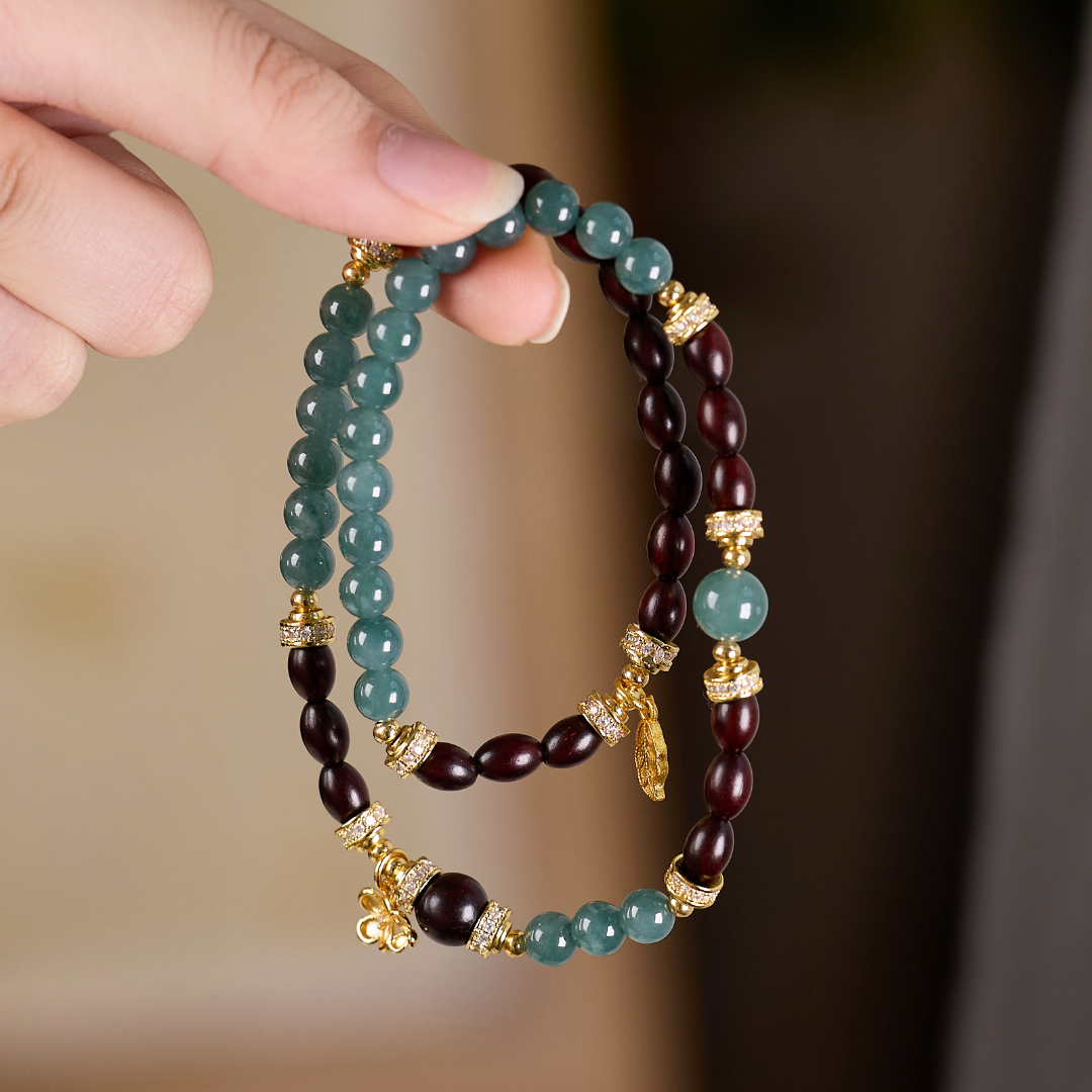 Bracelet de Richesse Feuille d'Or en Bois de Santal