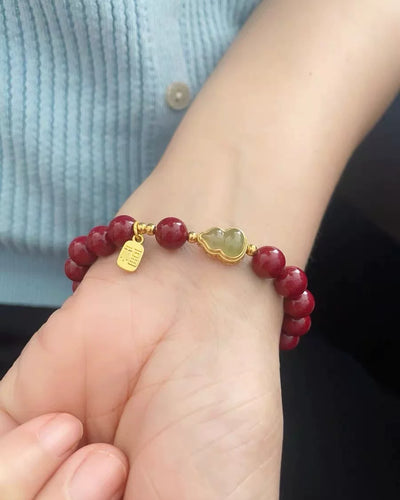 Olivia Reyes review