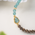 Serenes Adlerholz- und blauer Chalcedon-Kürbis-Armband