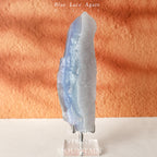 Montagne Magique en Agate Bleue Brésilienne