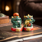 歡樂綠色砂岩招財獅擺件